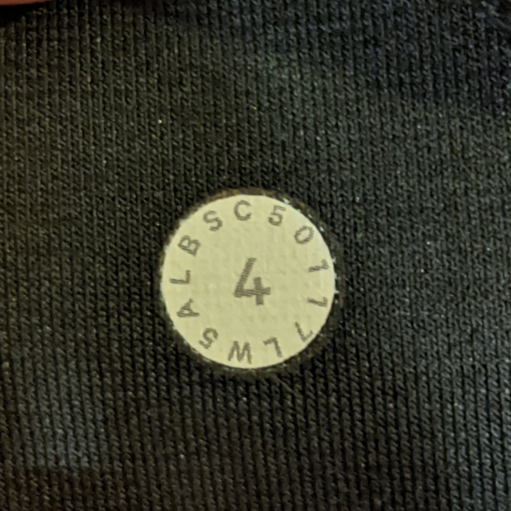 Lululemon - Tight Stuff Tight II *25" Scalloped W5ALBS | Size 4 | Black - Picture 4 of 14